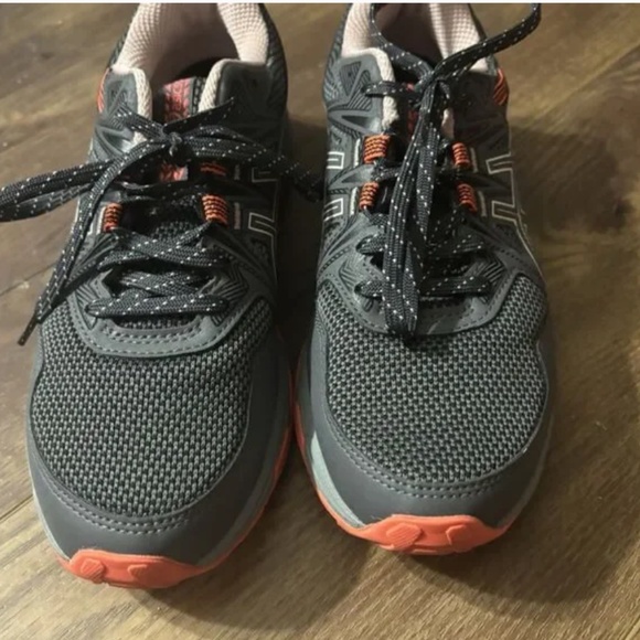 ASICS Women’s Gel Venture 8 Running Shoes Gray/Orange Trail Hiking (Size 7 Wide) - Picture 7 of 9